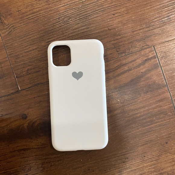 iPhone 11 Case in white - Picture 3 of 3